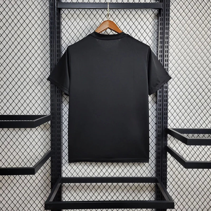 Camisa Edição Exclusiva Liverpool x Balmain Paris 2024 - Masculina