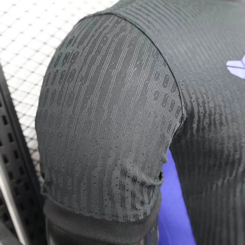 Camisa Pré-Jogo Barcelona x Kobe Bryant 2025/26 Jogador - Masculina