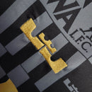 Conjunto Infantil Liverpool x Lebron James 2024/25 - Unissex