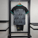 Conjunto Infantil Liverpool x Lebron James 2024/25 - Unissex