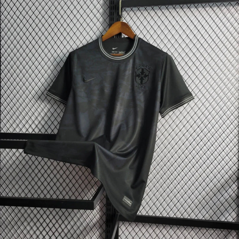 Camisa Brasil Edição Especial All Black 2022 Torcedor - Masculina
